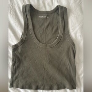 Abercrombie scoop neck crop tank